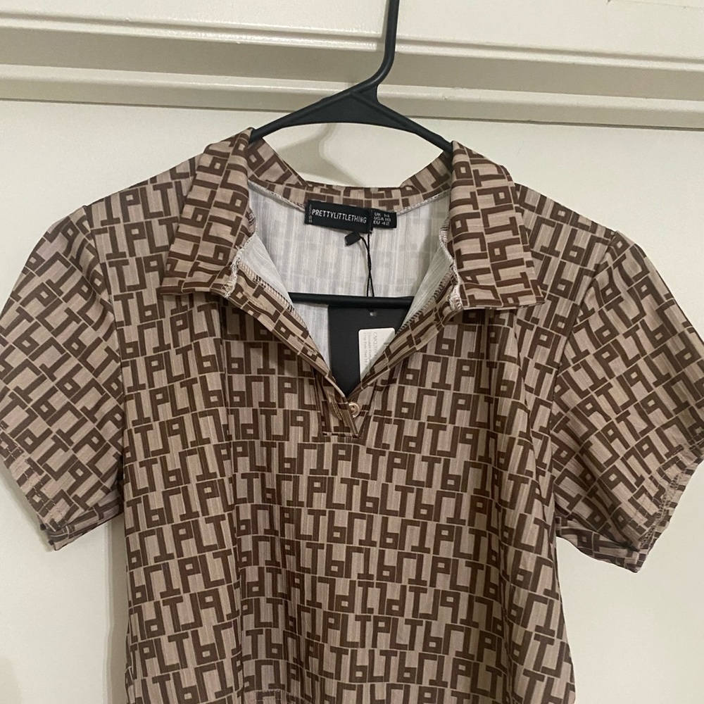 Prettylittlething monogram crop top